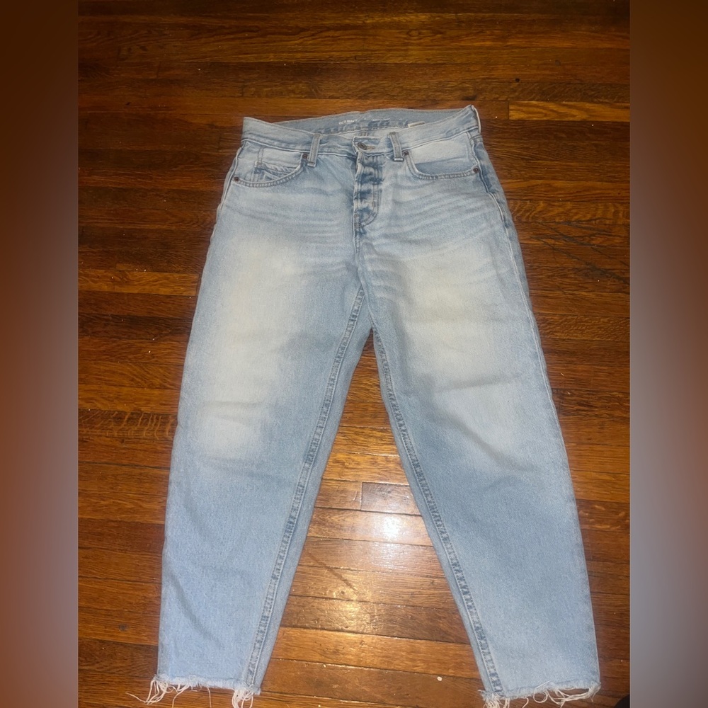 Old navy light washed jeans